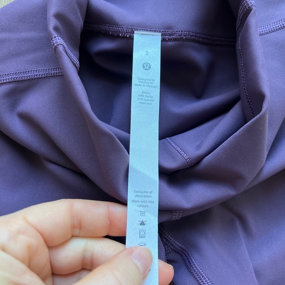 Nwt Lululemon Wunder Under 2 25” Grape Thistle - Picture 4 of 4